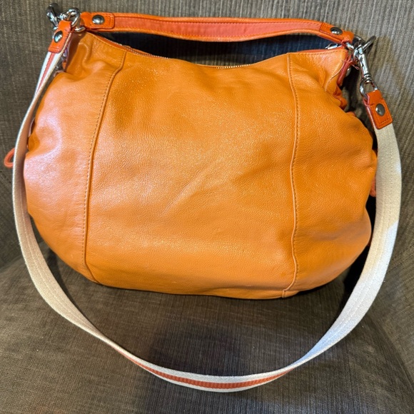 Coach Poppy Orange Leather Hobo Bag G1069-15289 - Picture 5 of 14